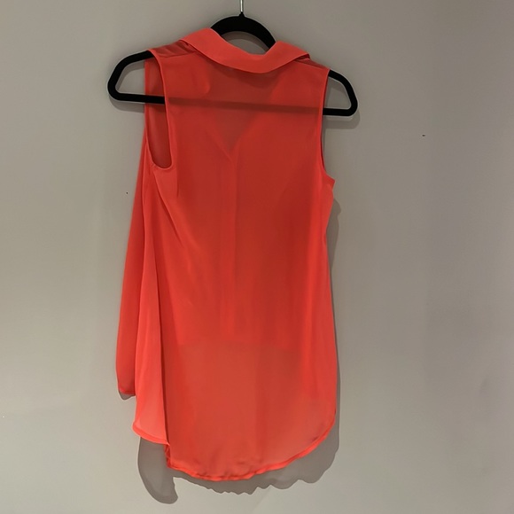 Light coral blouse SuzyShier - Picture 3 of 6